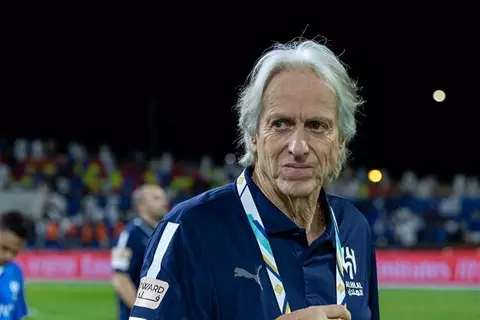 بعد توليه المهمة في النصر.. ماذا قدم جيسوس مع الهلال؟